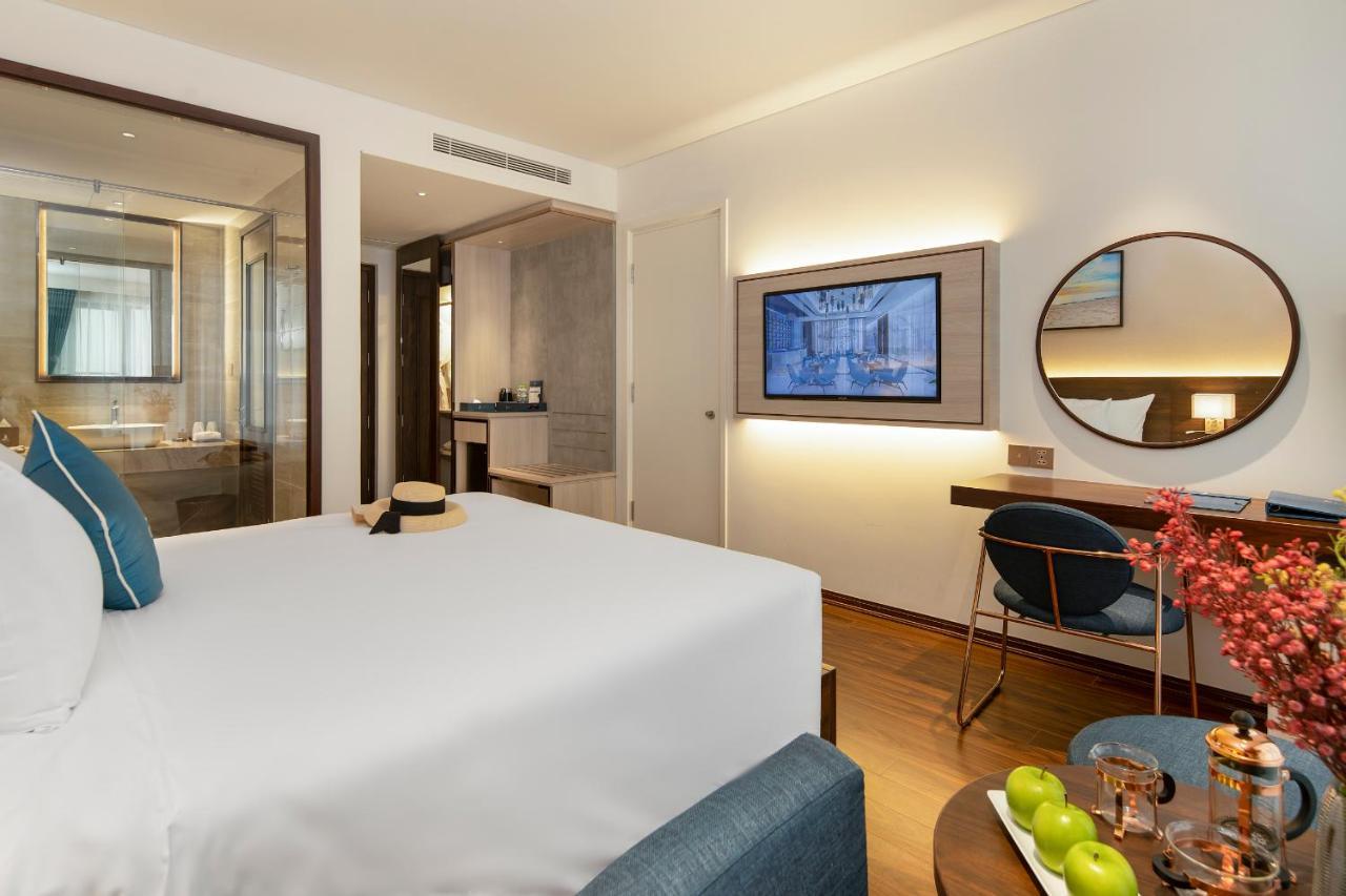 แคนวาส ดานัง บีช โอเทล Hotel ภายนอก รูปภาพ